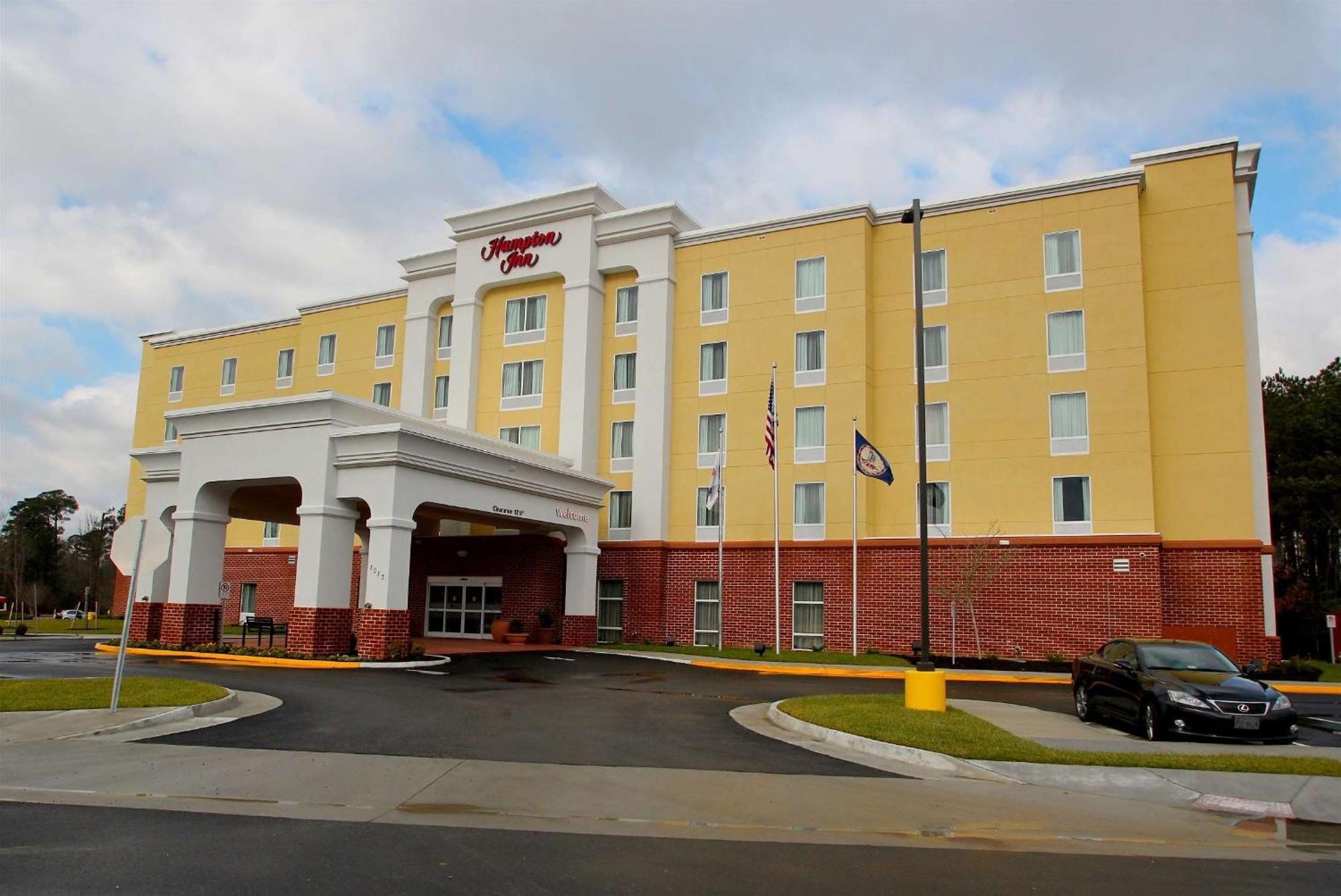 Hampton Inn- סופולק מראה חיצוני תמונה